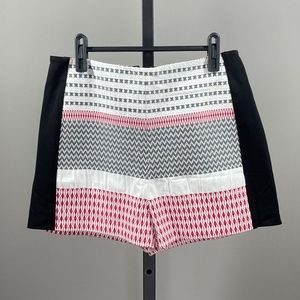 NEW! BEBE BLACK GRAY & RED WOVEN SHORTS! WOMENS 6! casual cocktail